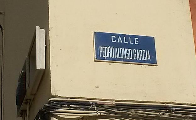 Calle del alcalde Pedro Alonso García en Carranque