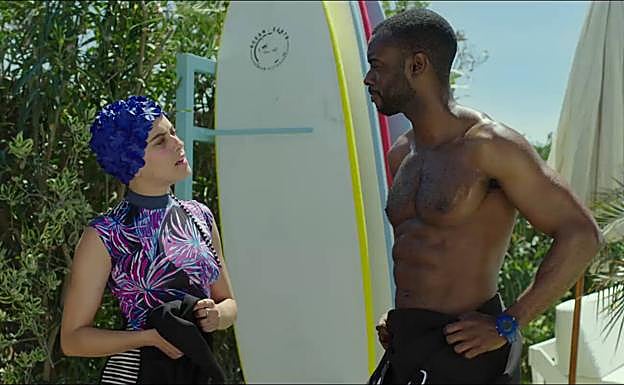 María León y Boré Buika en 'La lista de los deseos'.