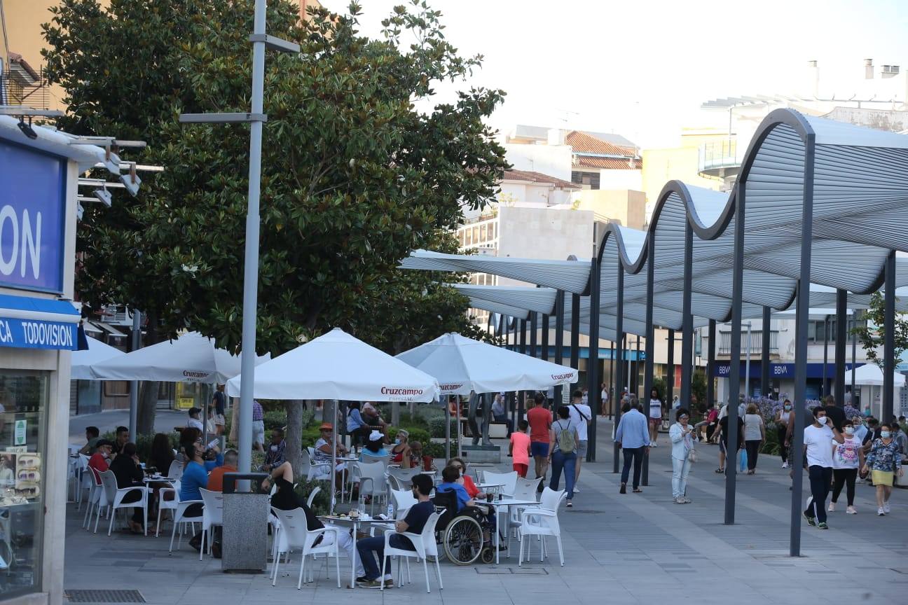 La vuelta a los bares y terrazas revela una nueva forma de vivir la noche en Málaga