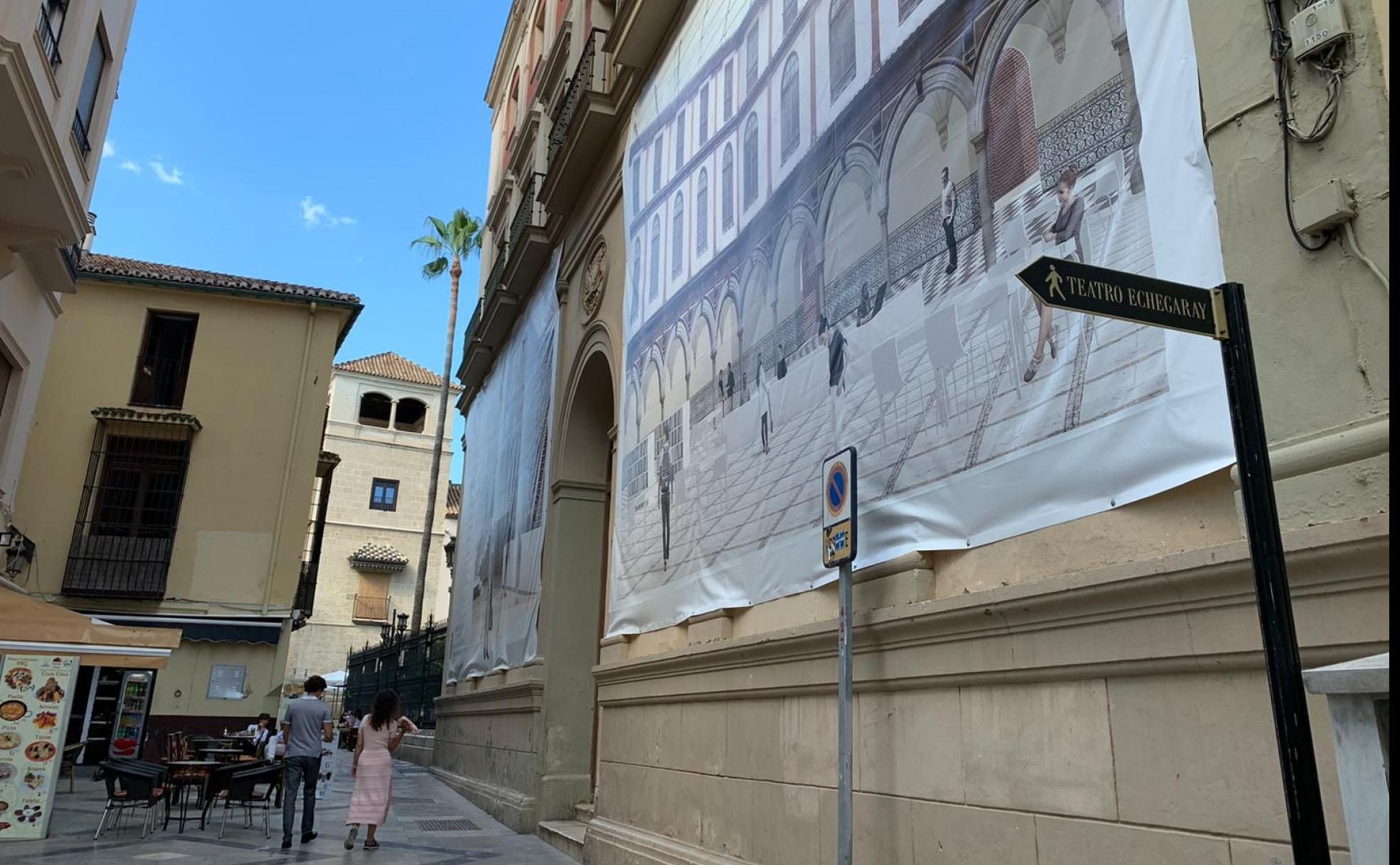 Varias lonas ofrecen algunos detalles del nuevo proyecto de rehabilitación en San Agustín. 