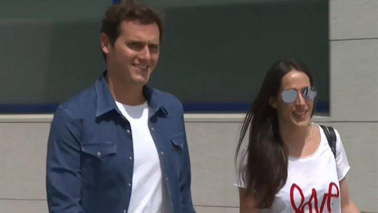 Malú y Albert Rivera dan la bienvenida a su pequeña Lucía