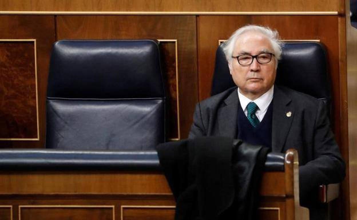 Manuel Castells , ministro de Universidades.