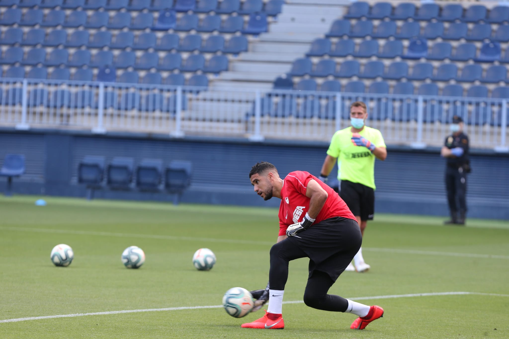 La vuelta del fútbol a La Rosaleda tras el parón de LaLiga por la pandemia