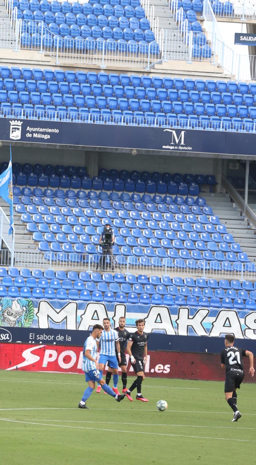 La vuelta del fútbol a La Rosaleda tras el parón de LaLiga por la pandemia