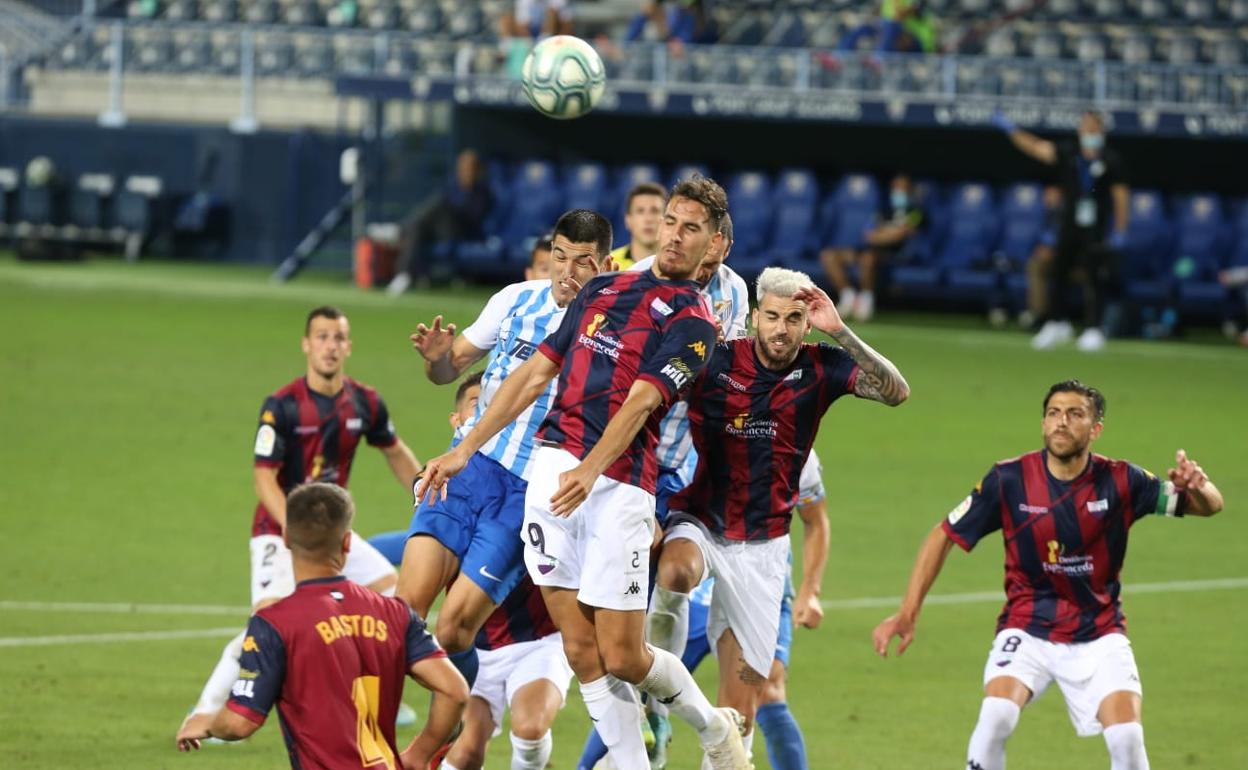 El Málaga pierde su sello defensivo con cuatro goles en tres partidos