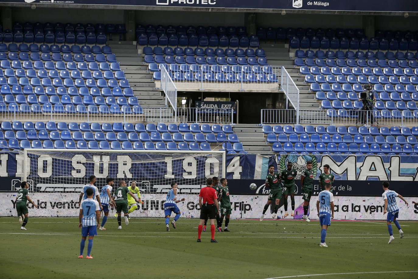 El Málaga logró una valiosa victoria en La Rosaleda