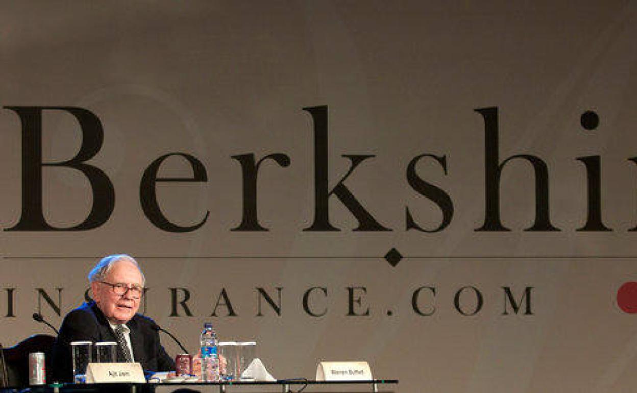 La inmobiliaria de Warren Buffett compra una agencia en Marbella para competir en el mercado del lujo