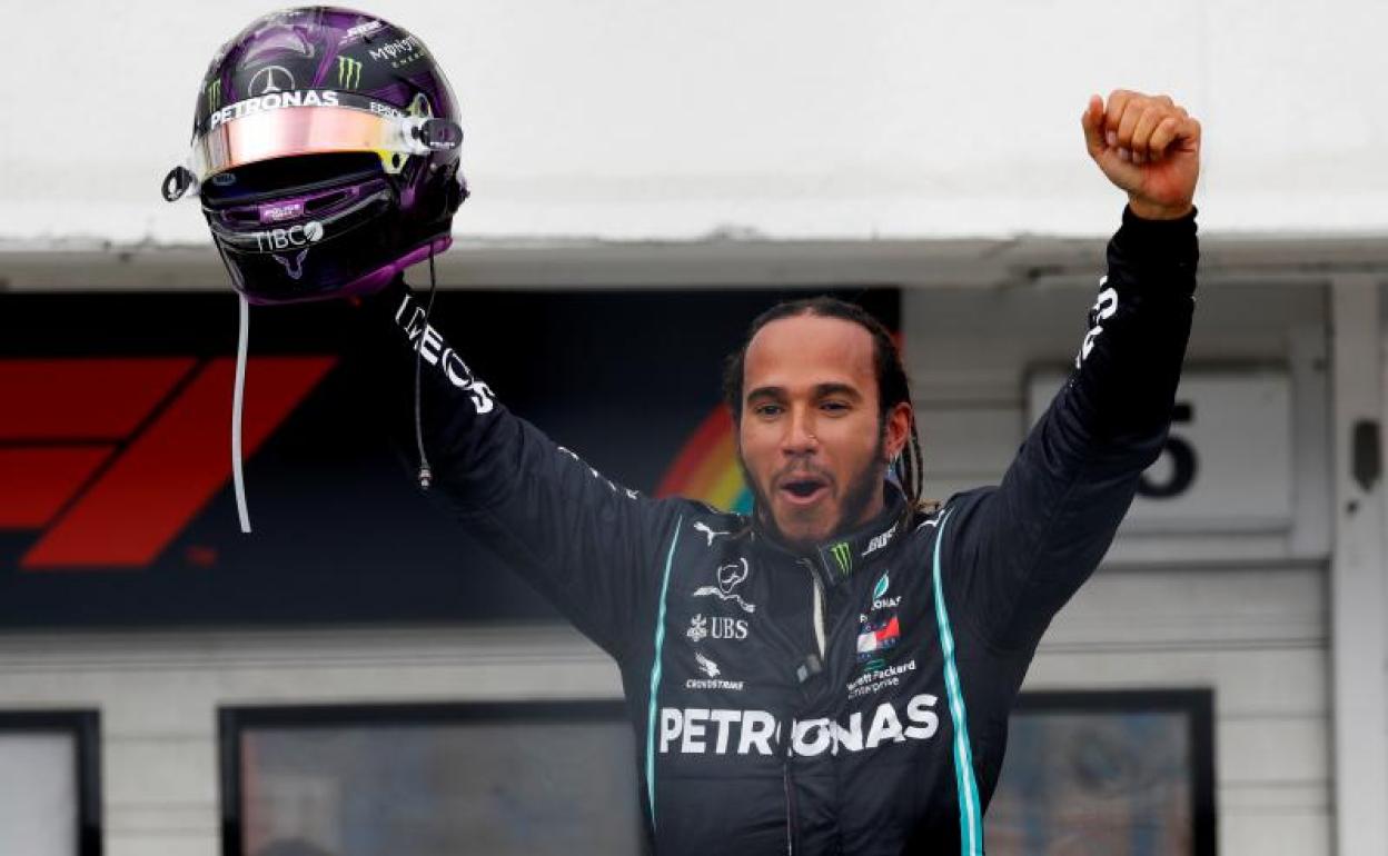 Lewis Hamilton, victorioso en Hungría. 
