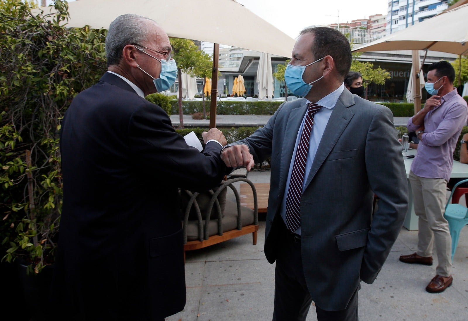 El evento se celebra este martes y cuenta como moderador con el director de SUR, Manuel Castillo. 