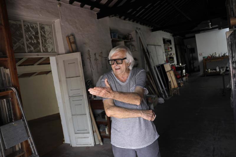 El artista que va camino de los 82 años, estrenará una muestra en la Casa Gerald Brenan. 