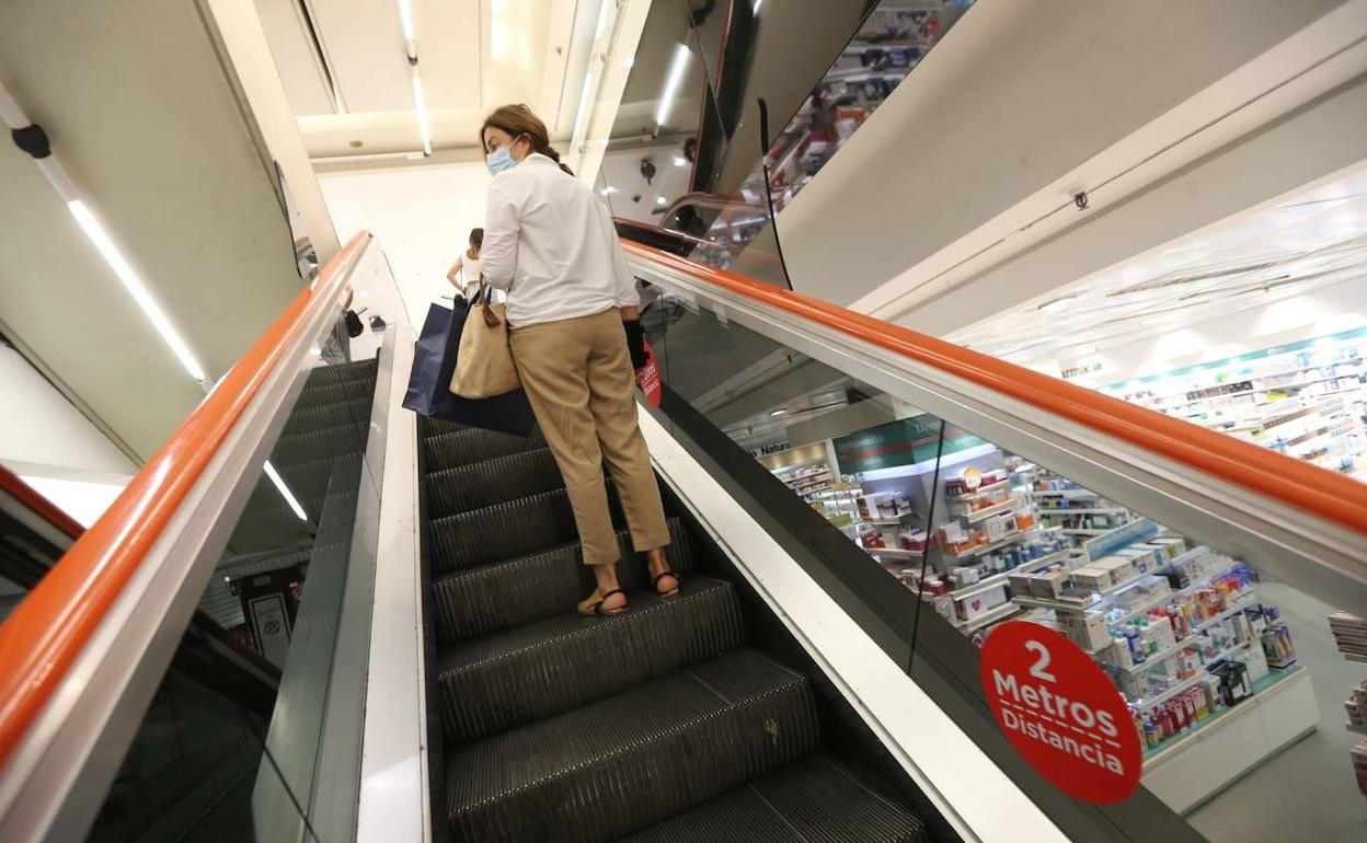 El consumo de los hogares cayó más de un 7% en el primer trimestre. 