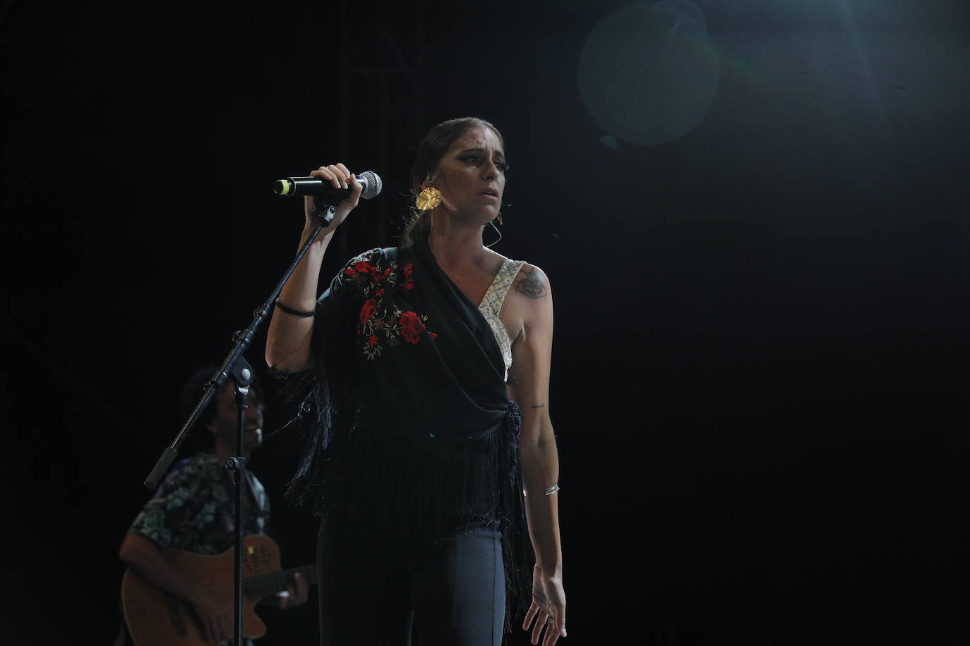 María Peláe y Encarni Navarro fueron algunas de las protagonistas destacadas de la velada en la plaza de toros 