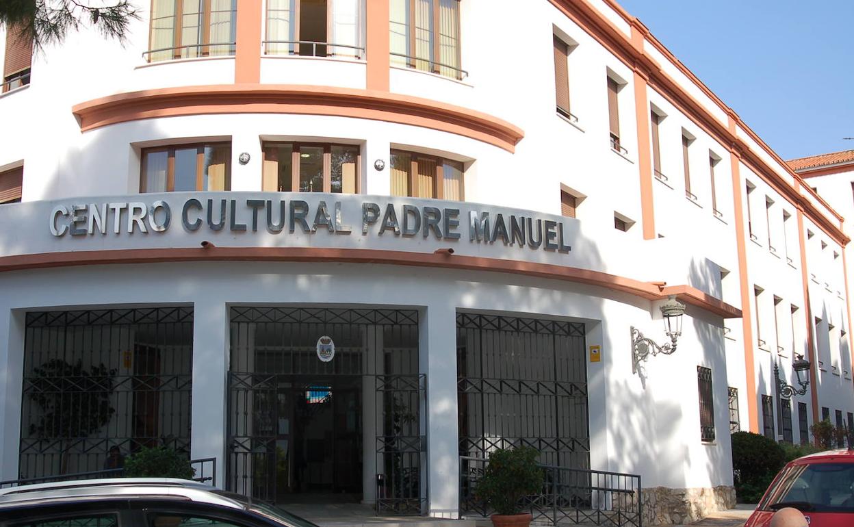 Fachada del centro Cultural Padre Manuel 