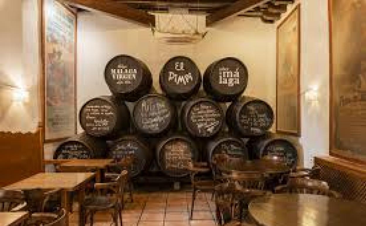 Vista de los barriles de El Pimpi. 