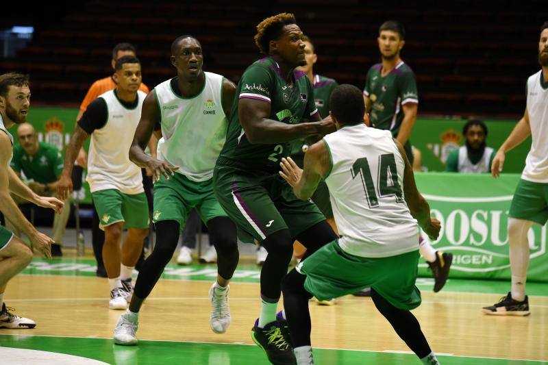 El Unicaja empieza la pretemporada con victoria. 