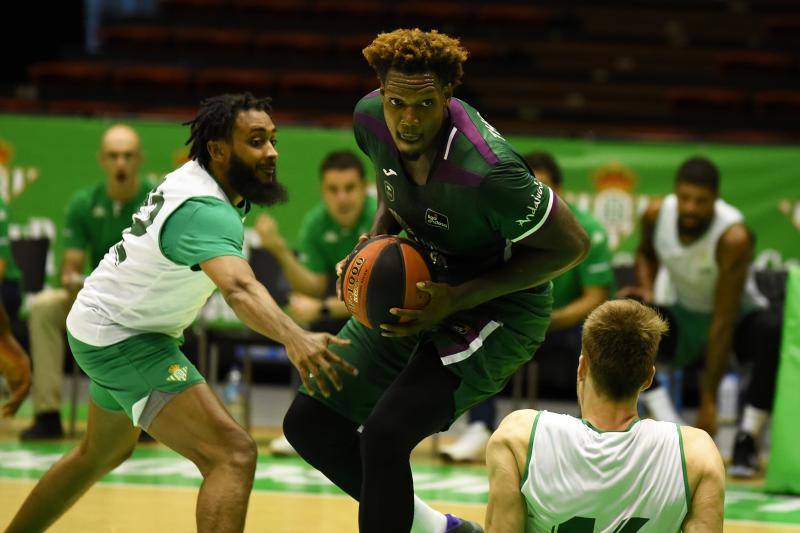 El Unicaja empieza la pretemporada con victoria. 