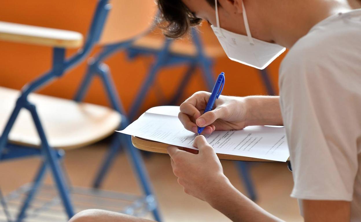 Andalucía recibirá 383,8 millones del fondo Covid del Gobierno para el nuevo curso