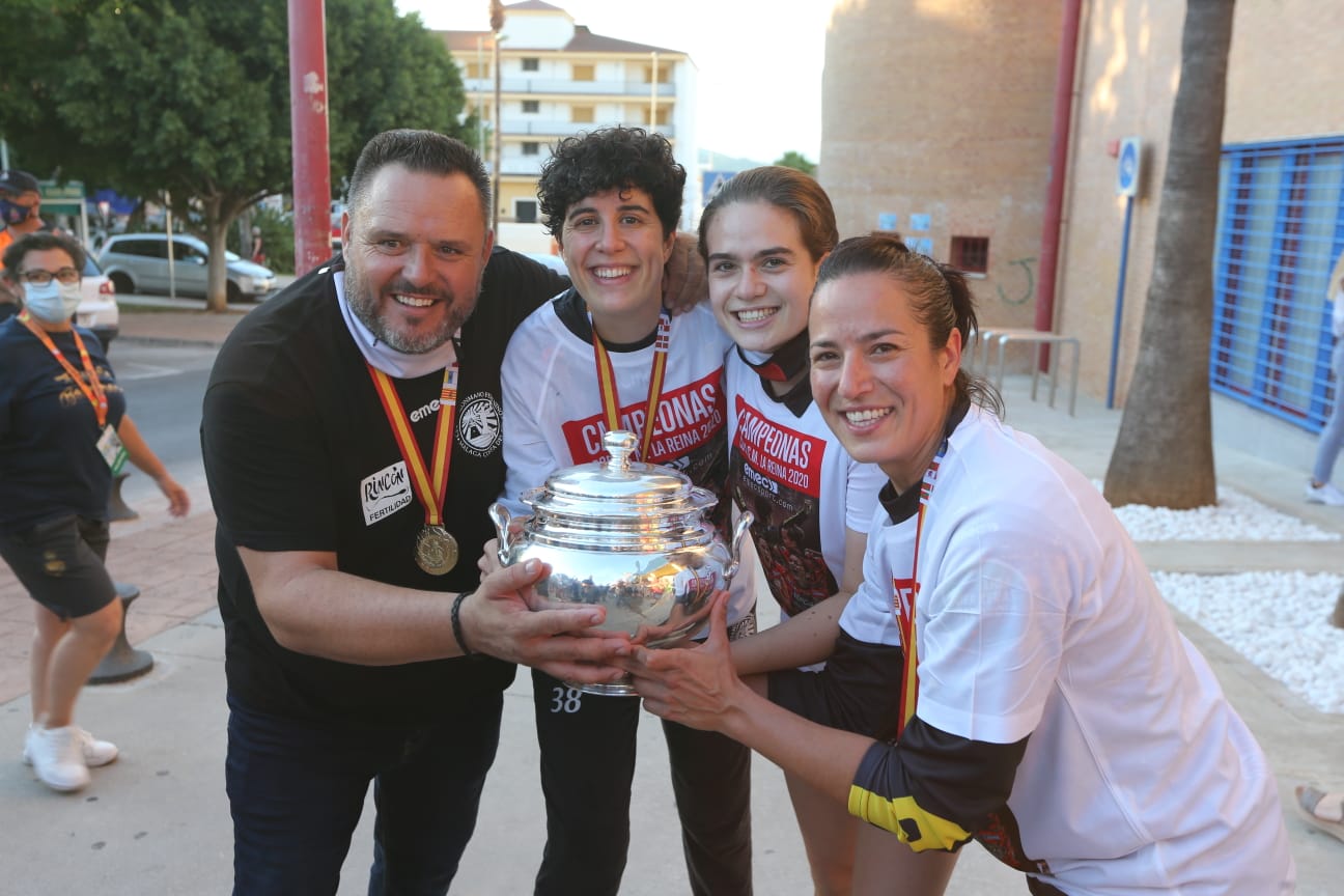 El Rincón Fertilidad se enfrentó al Balonmano Elche en Alhaurín de la Torre
