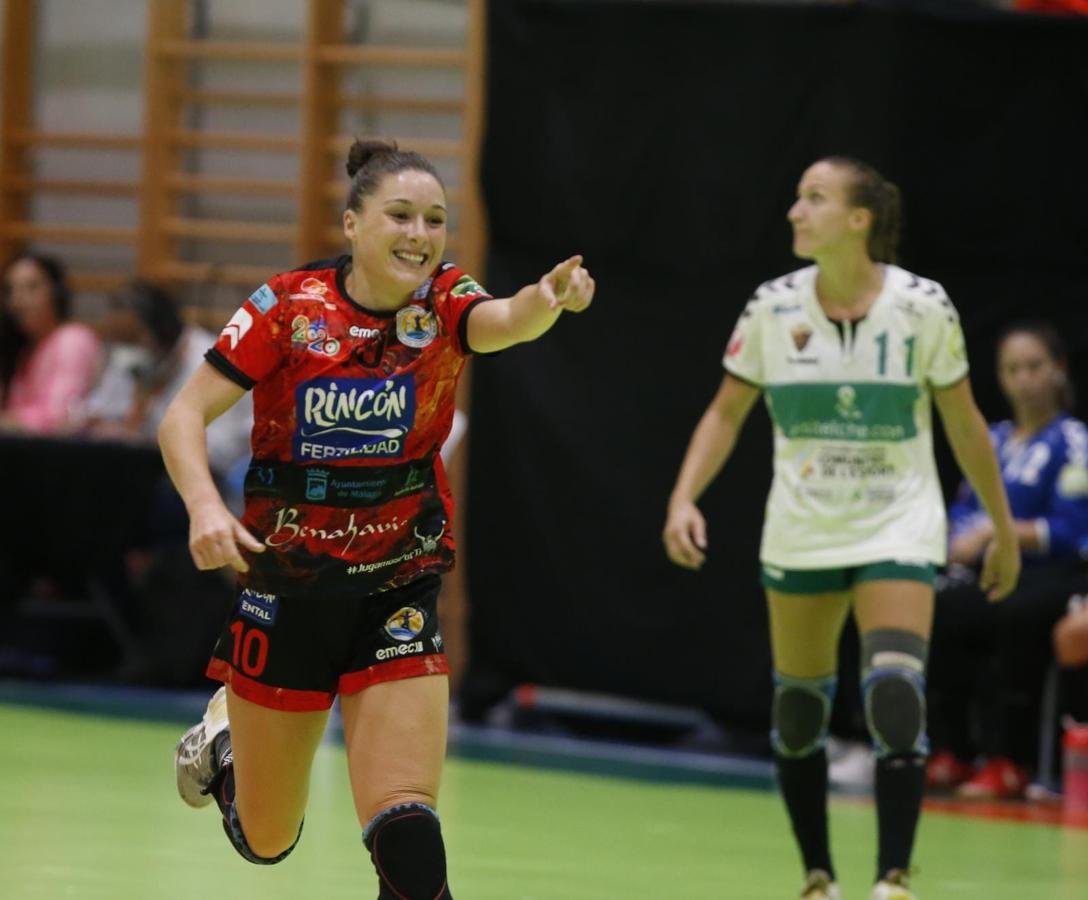 El Rincón Fertilidad se enfrentó al Balonmano Elche en Alhaurín de la Torre