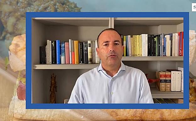 Manuel Castillo: «Me gusta y me apasiona la cocina oriental, suelo visitar Ta-kumi o Misuto»