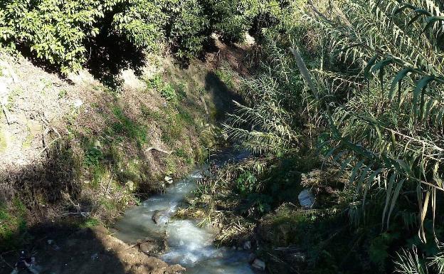 Vertido de aguas residuales 