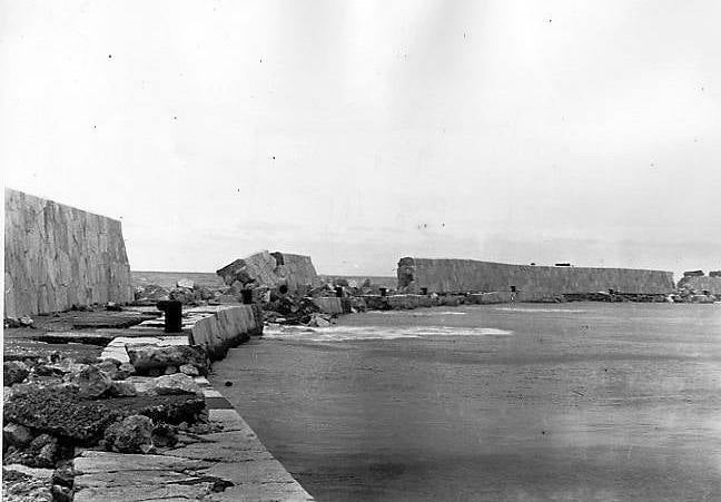 El Parque de Málaga quedó arrasado, se hundieron barcos y quedaron en la miseria cerca de un millar de habitantes de las chabolas de El Bulto, San Andrés y Pedregalejo