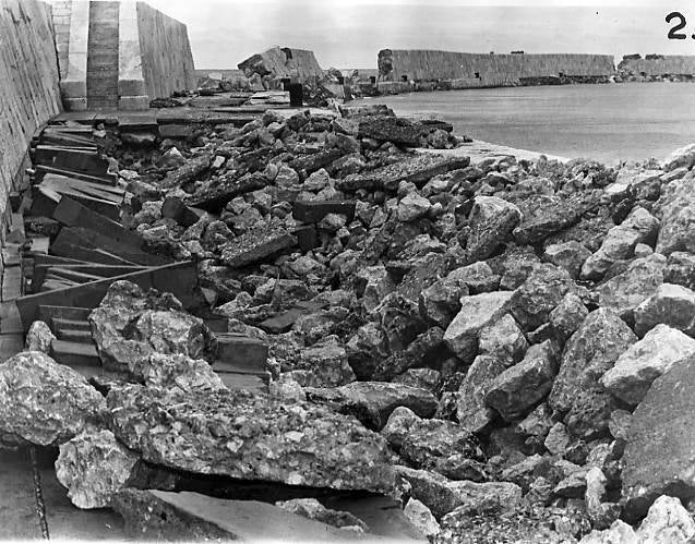 El Parque de Málaga quedó arrasado, se hundieron barcos y quedaron en la miseria cerca de un millar de habitantes de las chabolas de El Bulto, San Andrés y Pedregalejo