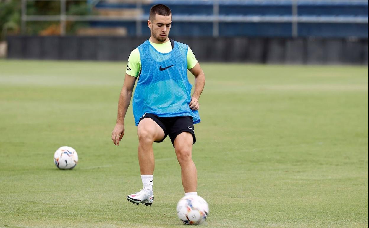 Ramón, durante un entrenamiento del Málaga. 