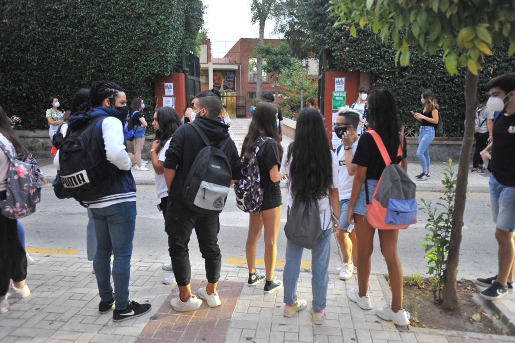 Los institutos públicos de Málaga han optado en su mayoría por la incorporación progresiva de los alumnos. Hoy también comienza el curso en enseñanzas artísticas superiores y escuelas de idiomas