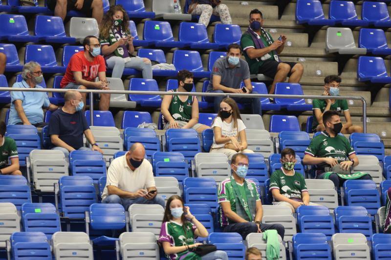 Los aficionados volvieron al Palacio de Deportes siete meses después