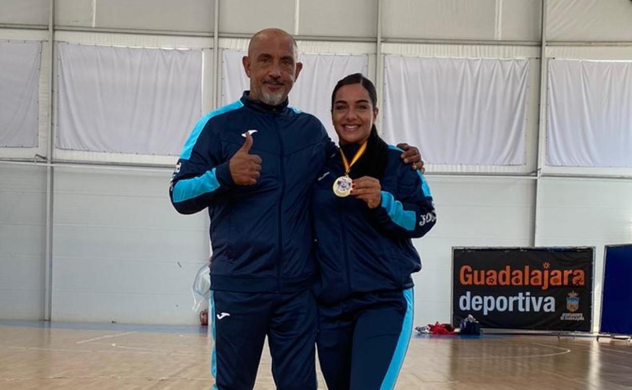 María Torres se corona en la Liga Nacional de Kárate