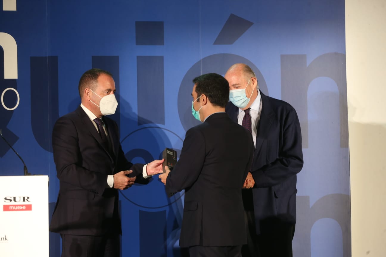 El directorio de empresas de SUR y San Telmo bajo el patrocinio de Caixabank y la colaboración de Grant Thornton y Cervezas Victoria, llega a su novena edición.