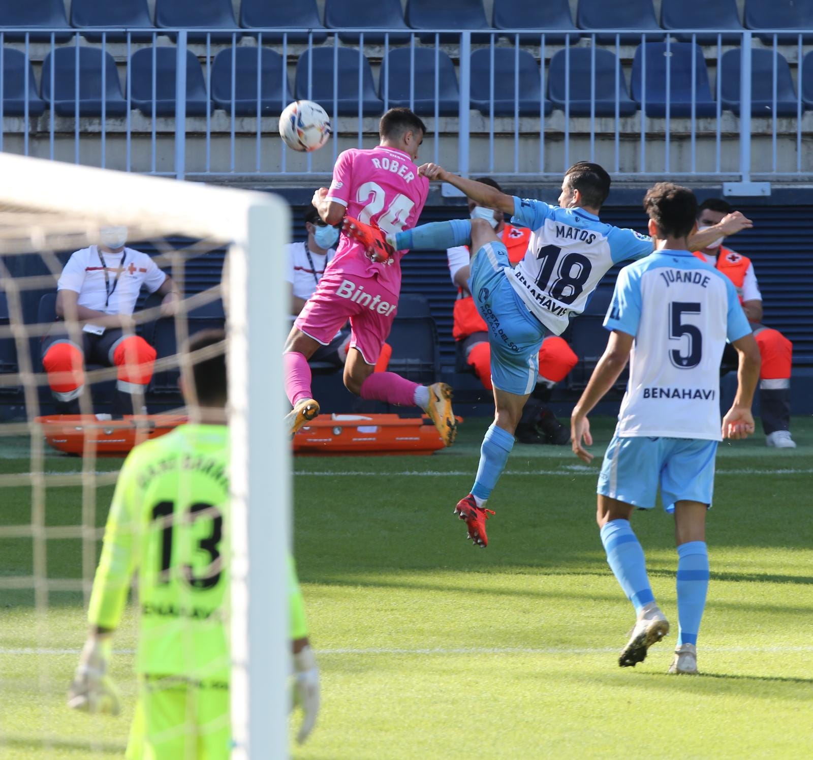 Los de Pellicer se enfrenta al imprevisible Las Palmas tras el sonoro batacazo en Vallecas.