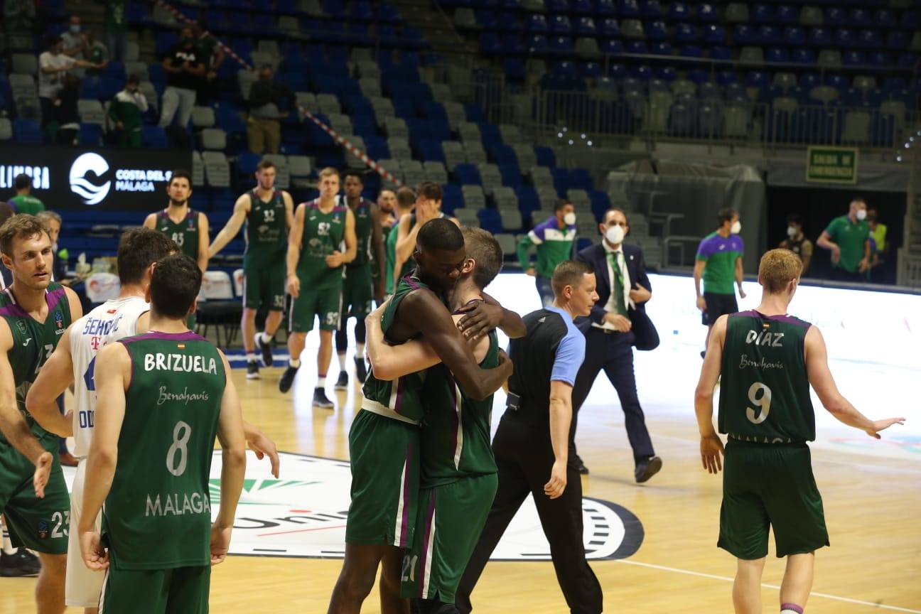 El Unicaja afrontó el encuentro con 11 profesionales 