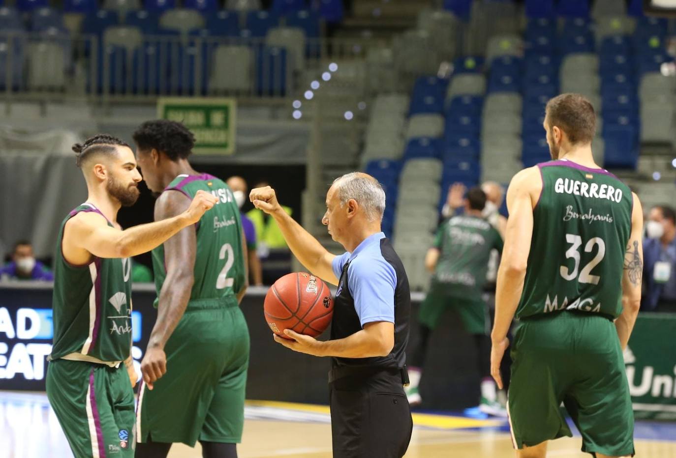 El Unicaja afrontó el encuentro con 11 profesionales 