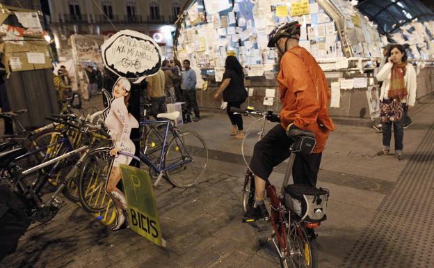Luces en la bicicleta: ¿Es obligatorio llevarlas? ¿De qué tipo?