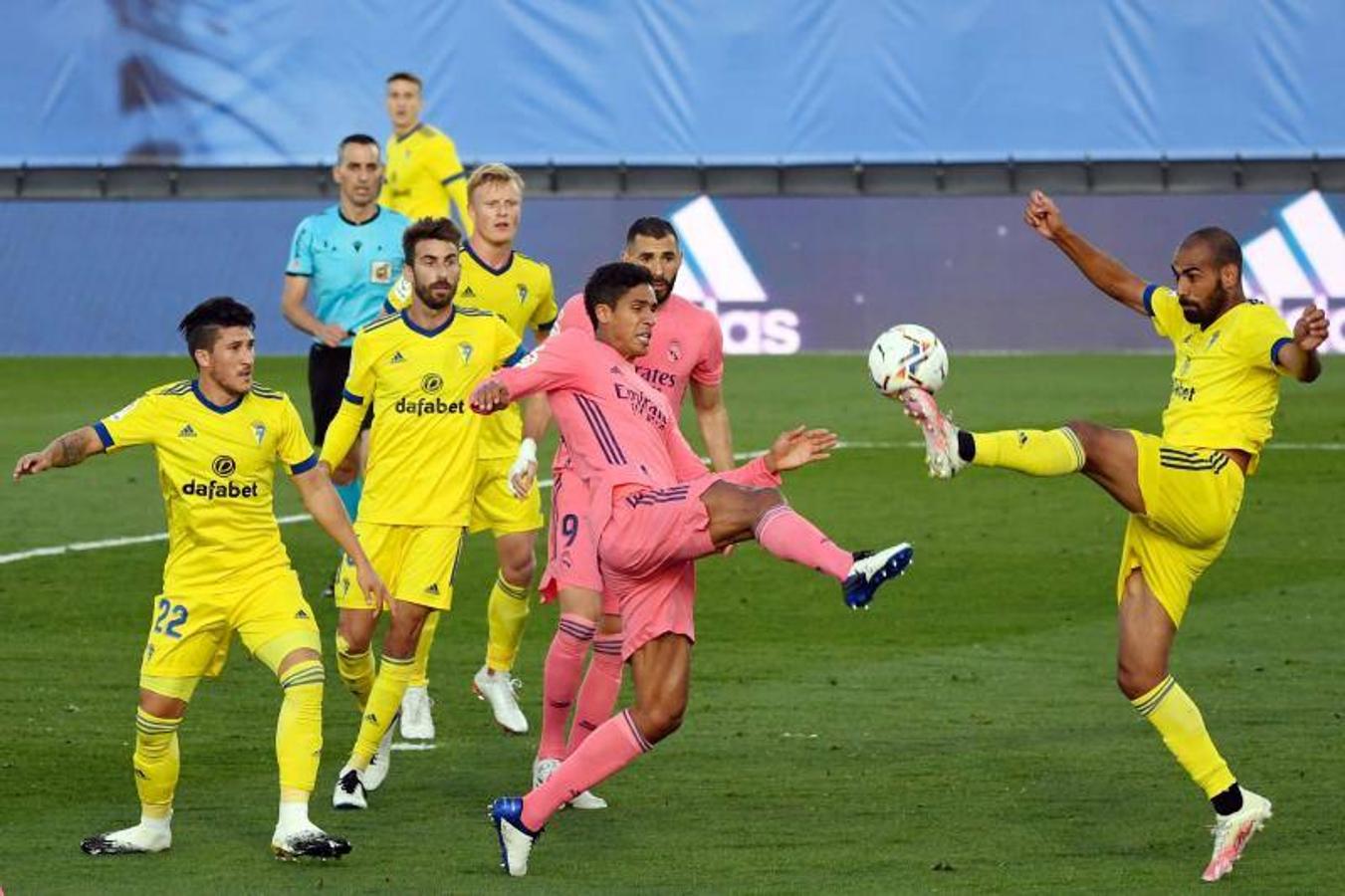 Fotos: Las mejores imágenes del Real Madrid-Cádiz