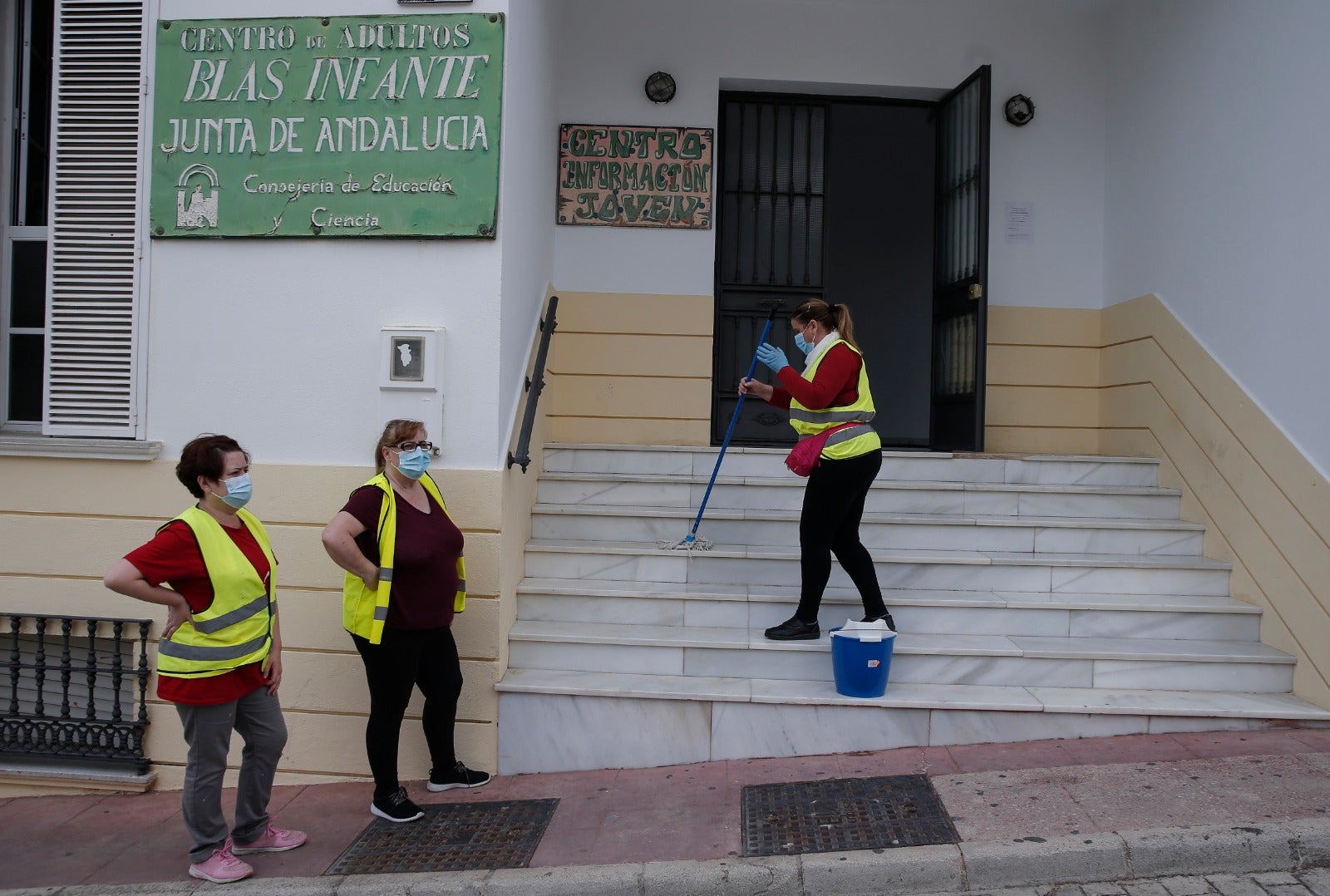 Un cribado masivo para detectar nuevos casos de coronavirus entre la población. Se ha citado a un total de 330 vecinos de manera voluntaria en el pabellón polideportivo municipal