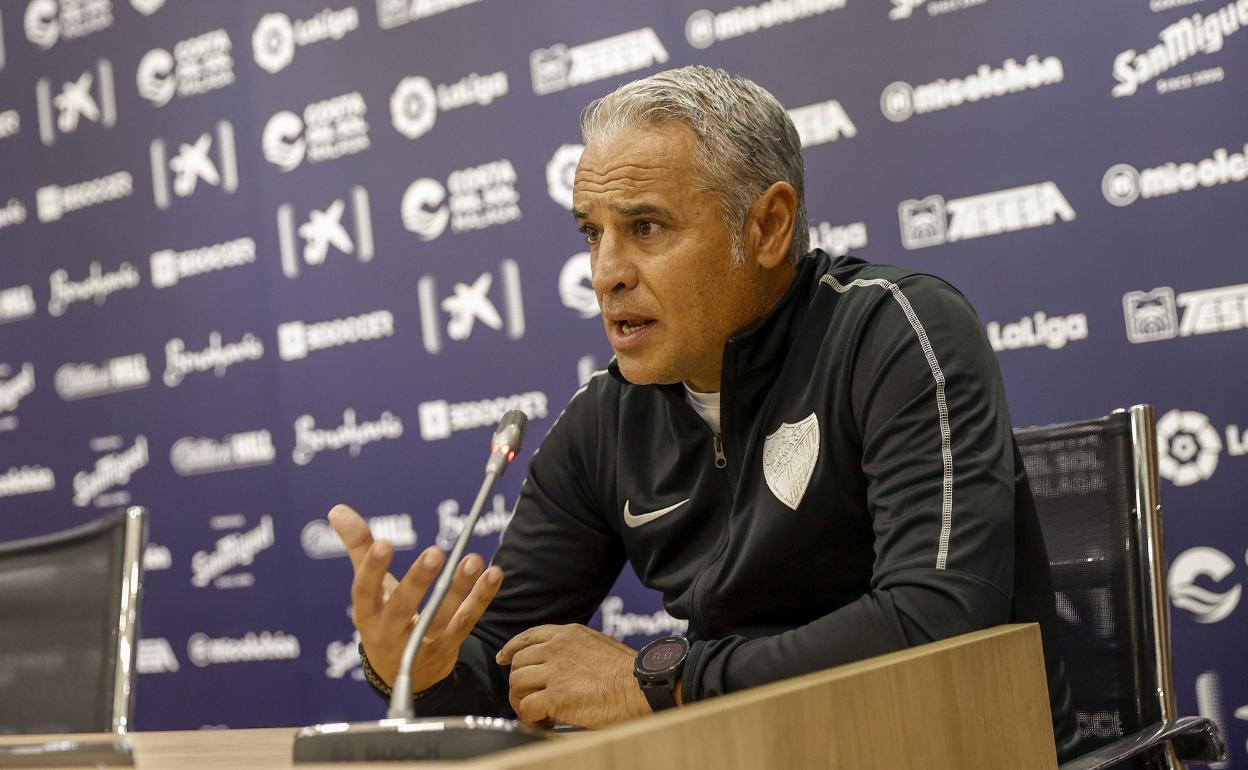 Sergio Pellicer, entrenador del Málaga.