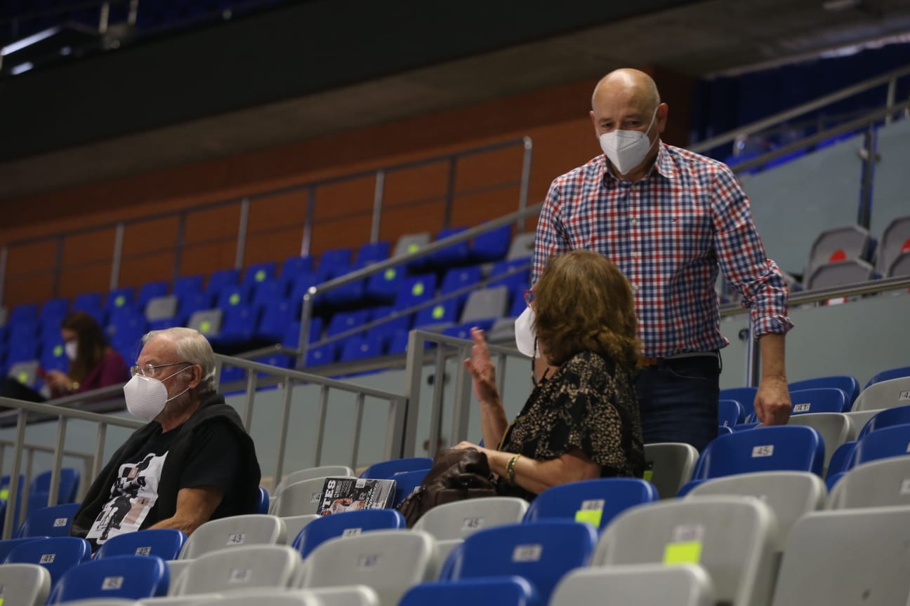 Las mejores imágenes del partido disputado en el Palacio de los Deportes José María Martín Carpena