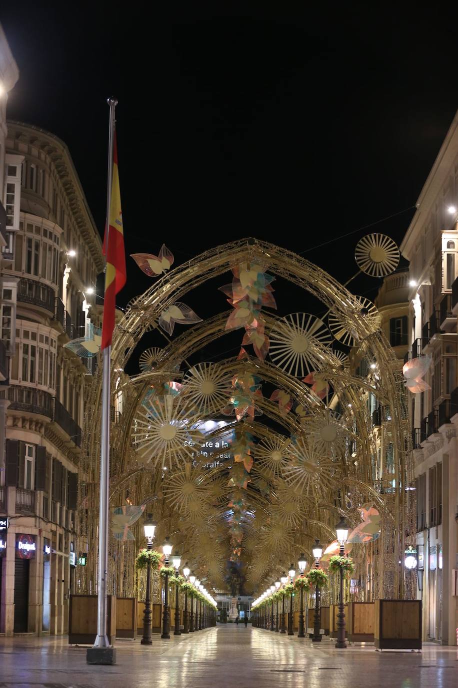 La primera noche de toque de queda en Málaga. 