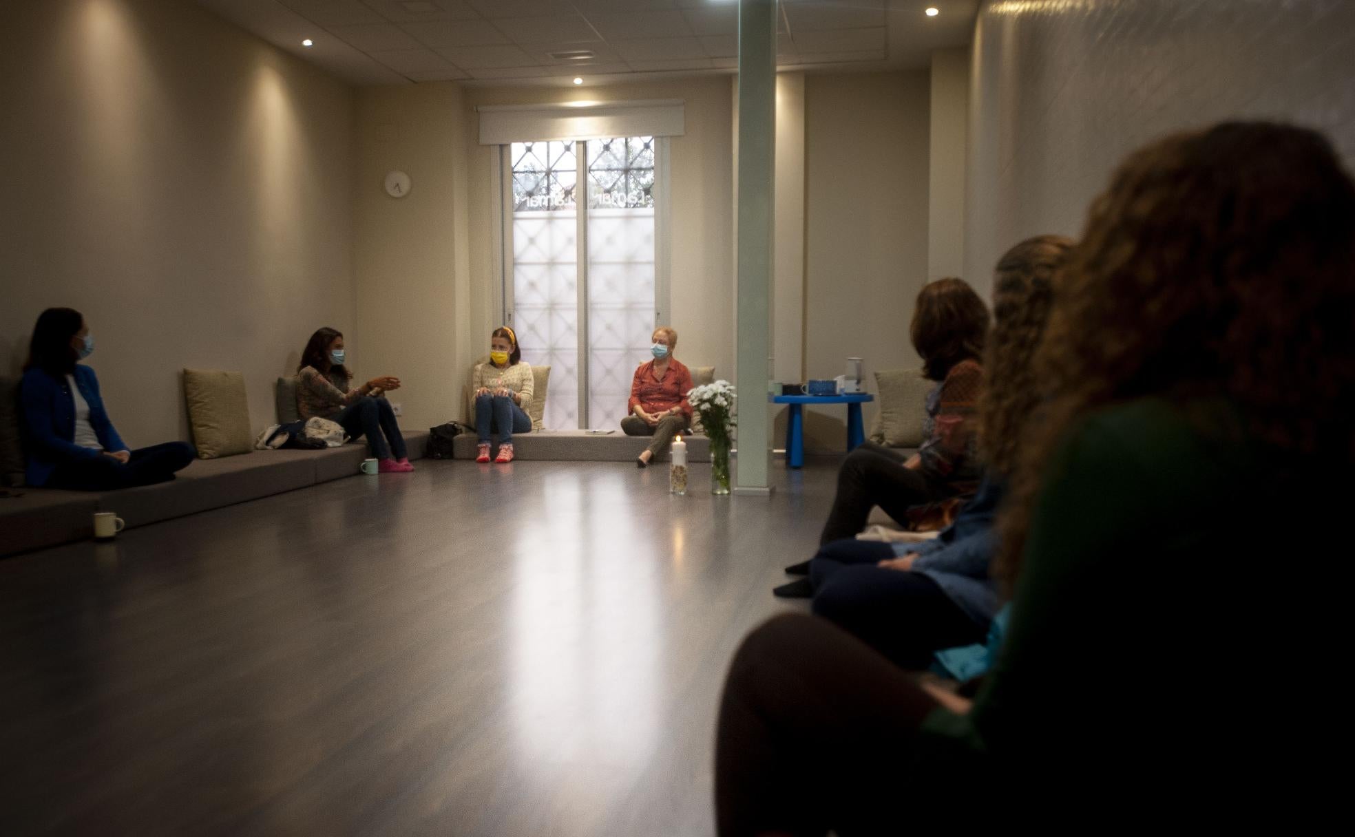 Una imagen tomada durante el 'Death Café', celebrado la semana pasada en Málaga. 