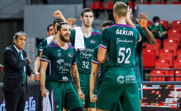 Contundente triunfo del Unicaja ante el Casademont Zaragoza