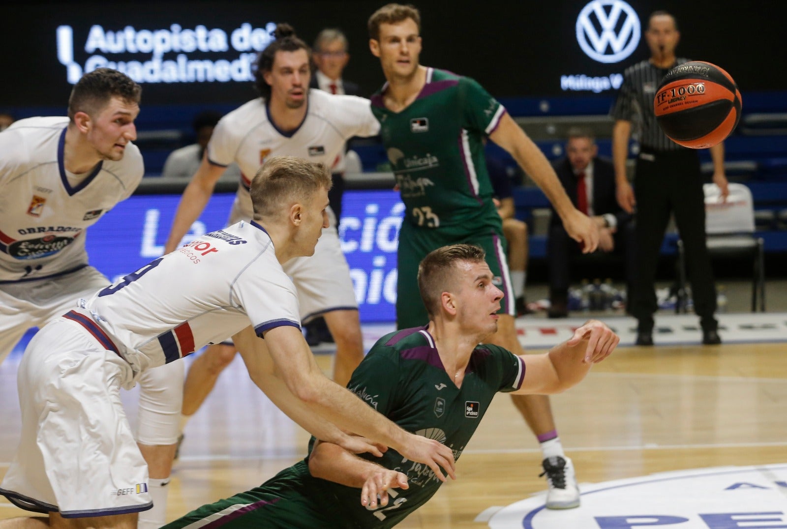 Fotos: Las mejores imágenes del Unicaja - Obradoiro