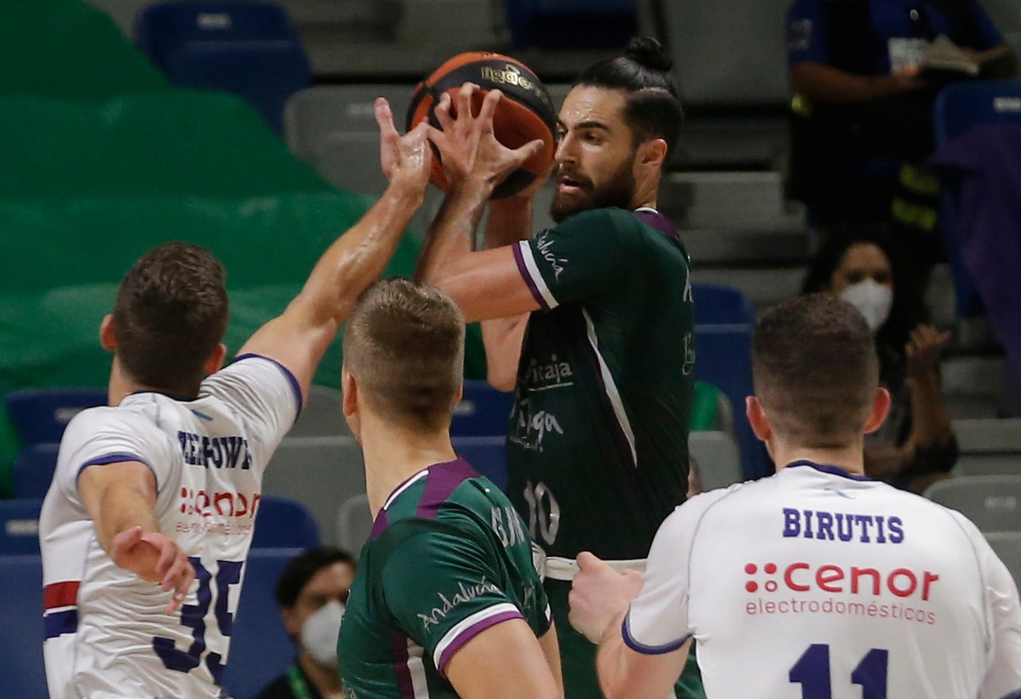 Fotos: Las mejores imágenes del Unicaja - Obradoiro