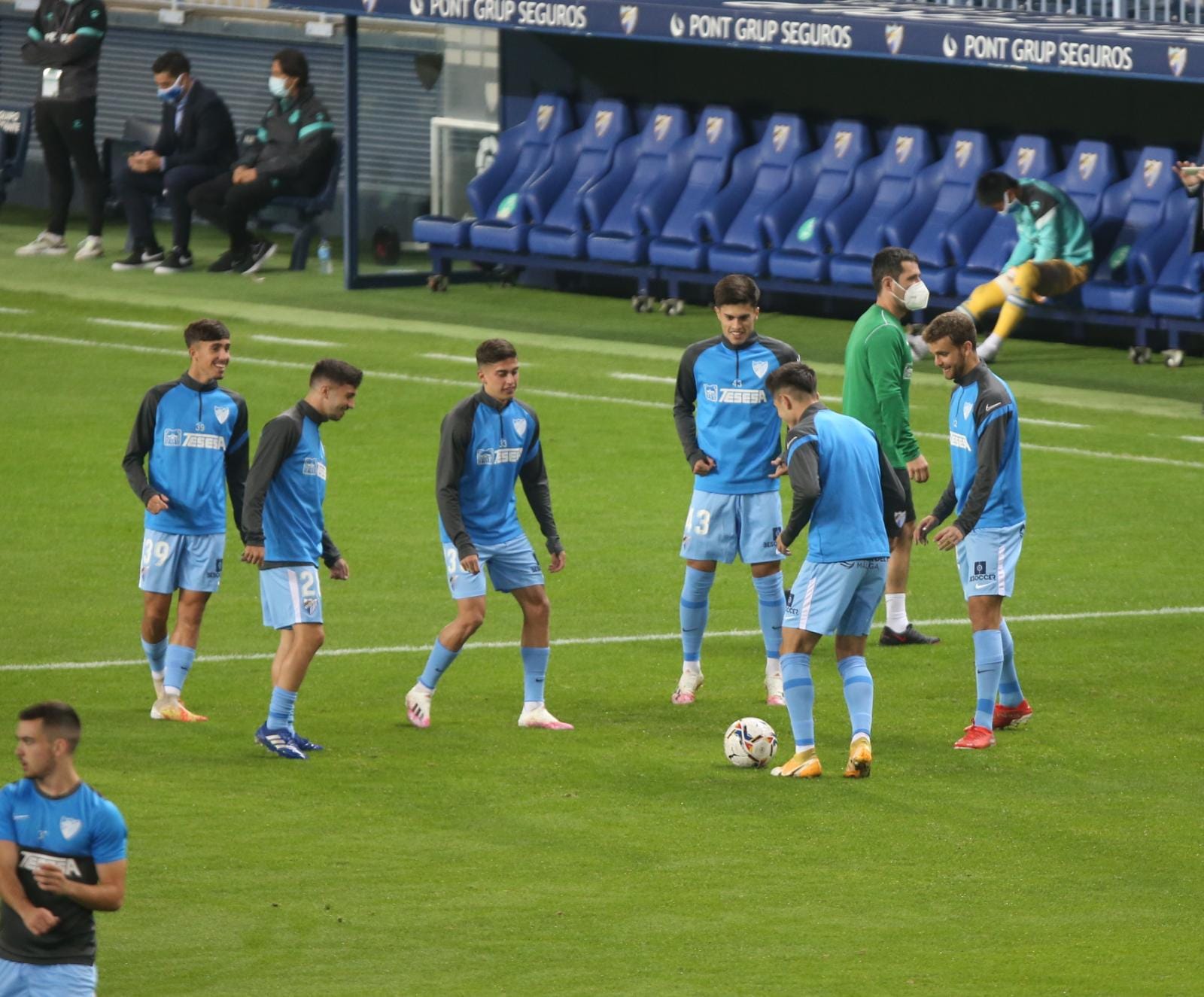 El Málaga se enfrentabaa la mejor plantilla de Segunda que se recuerda