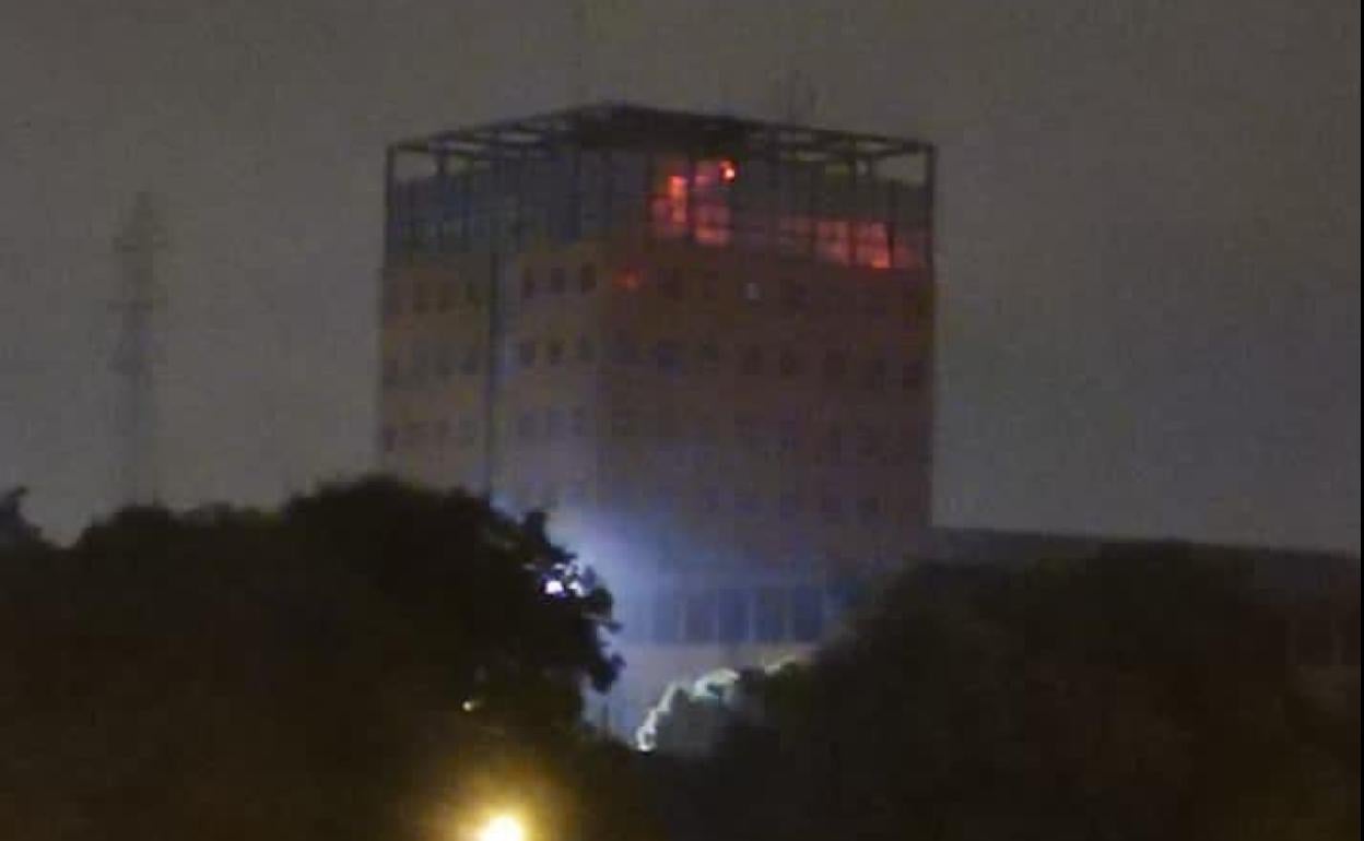Falsa alarma en Málaga: No, la Facultad de Educación no está en llamas