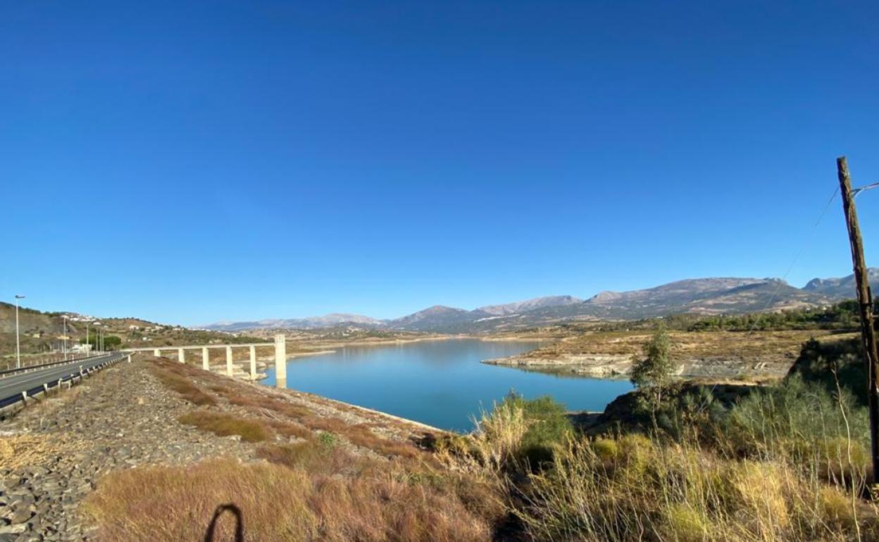 Embalse de La VIñuela.