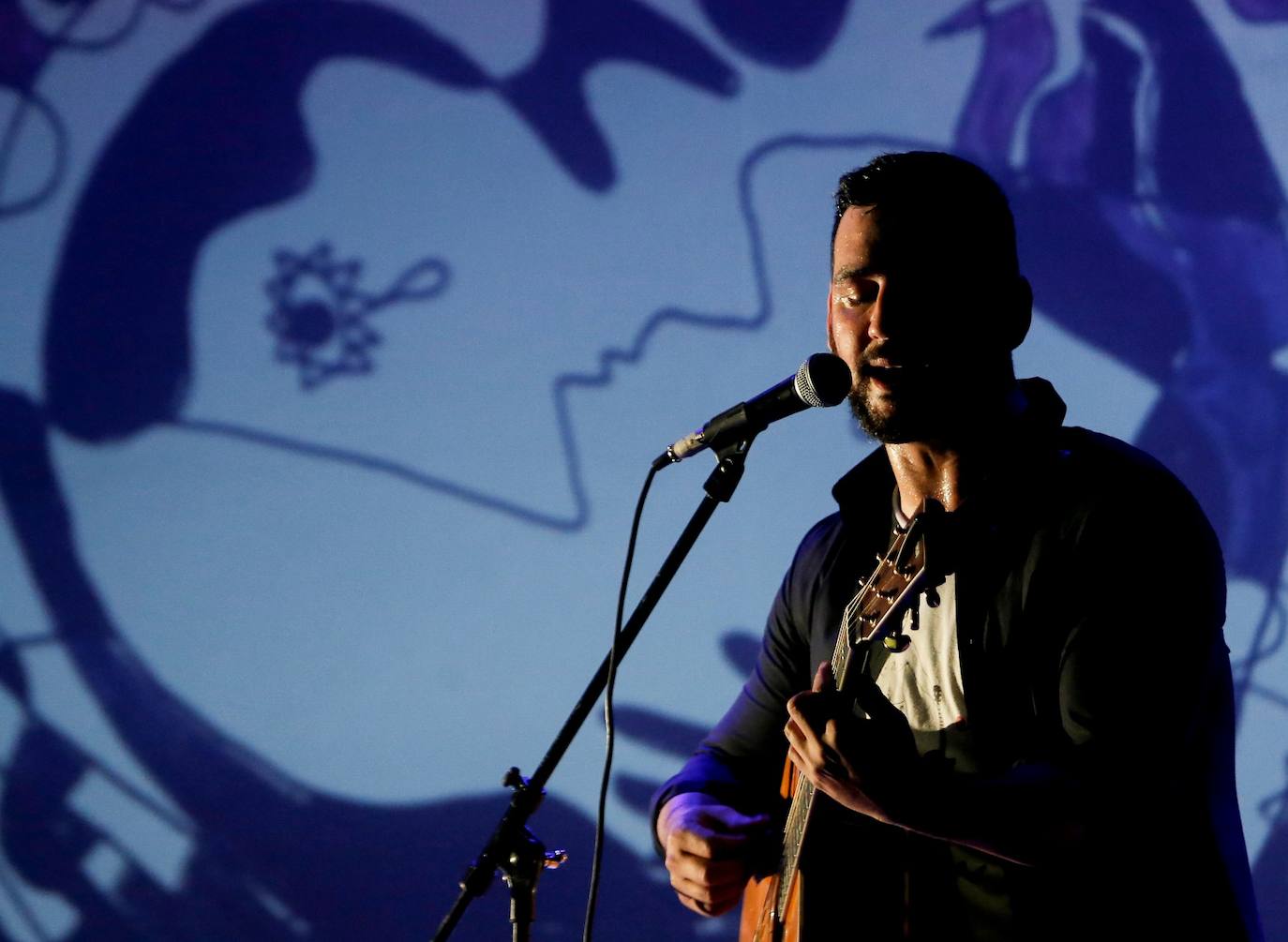 El malagueño, en un momento de la actuación de este viernes 