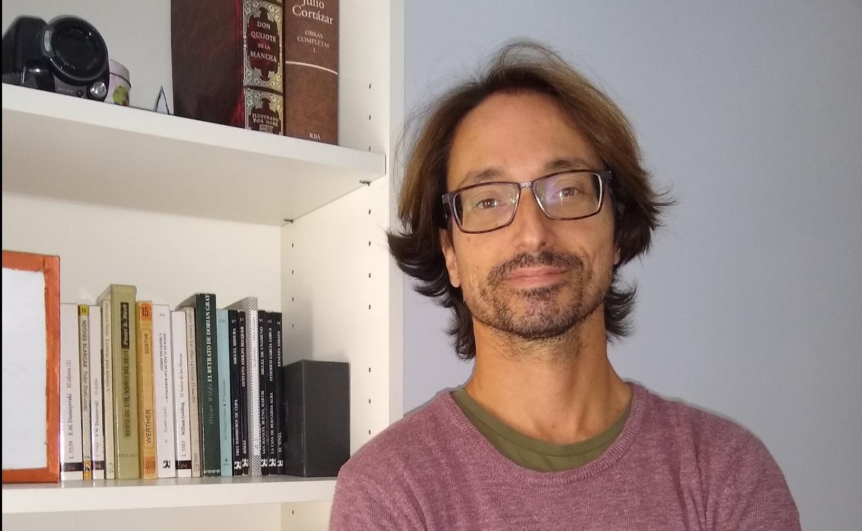 El profesor de Psicología de la UMA Francisco Javier Fernández Baena. 